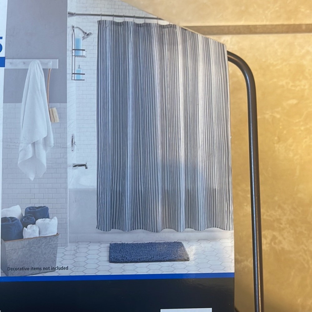 Shower set, shower caddy, showers curtain bath rug, great for college - Picture 3 of 4